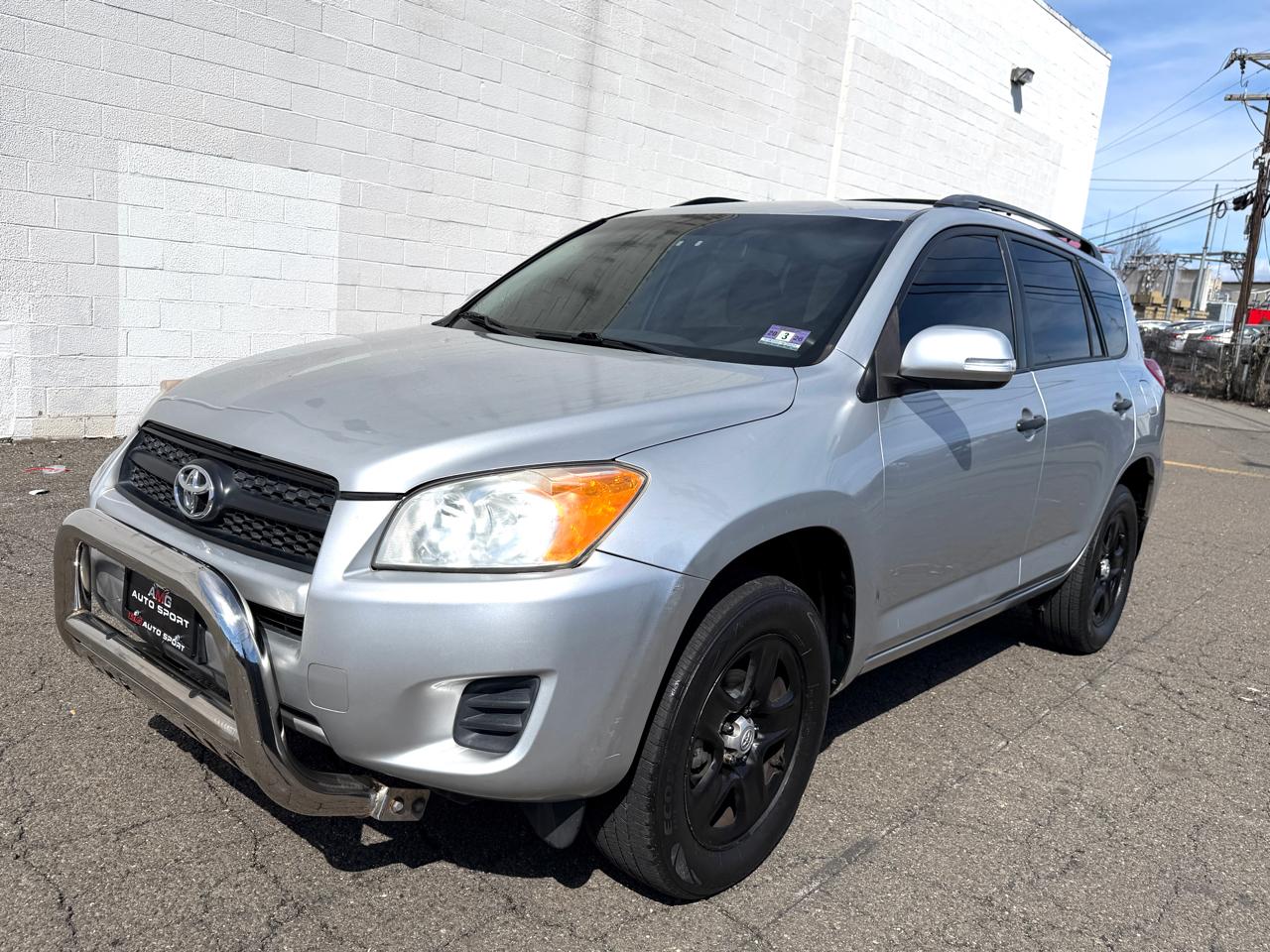 Toyota RAV4 FWD 4dr 4-cyl 4-Spd AT (Natl) 2011