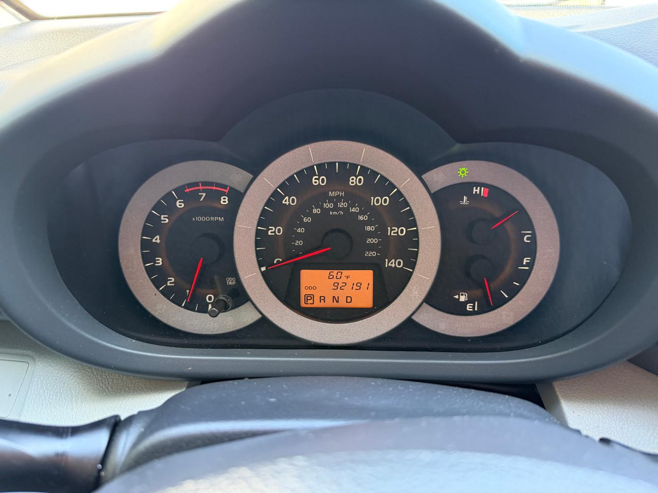 Toyota RAV4 FWD 4dr 4-cyl 4-Spd AT (Natl) 2011