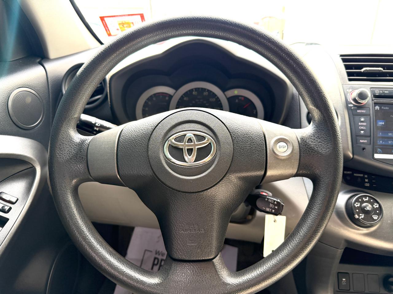 Toyota RAV4 FWD 4dr 4-cyl 4-Spd AT (Natl) 2011