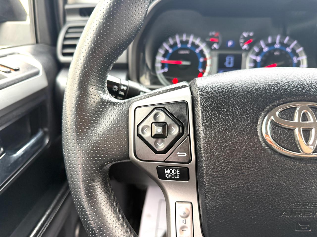 Toyota 4Runner 4WD 4dr V6 Trail Premium (Natl) 2014