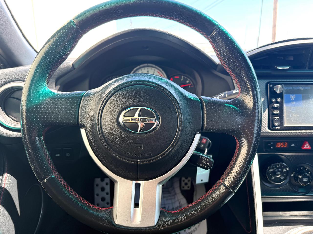 Scion FR-S 2dr Cpe Auto (Natl) 2016