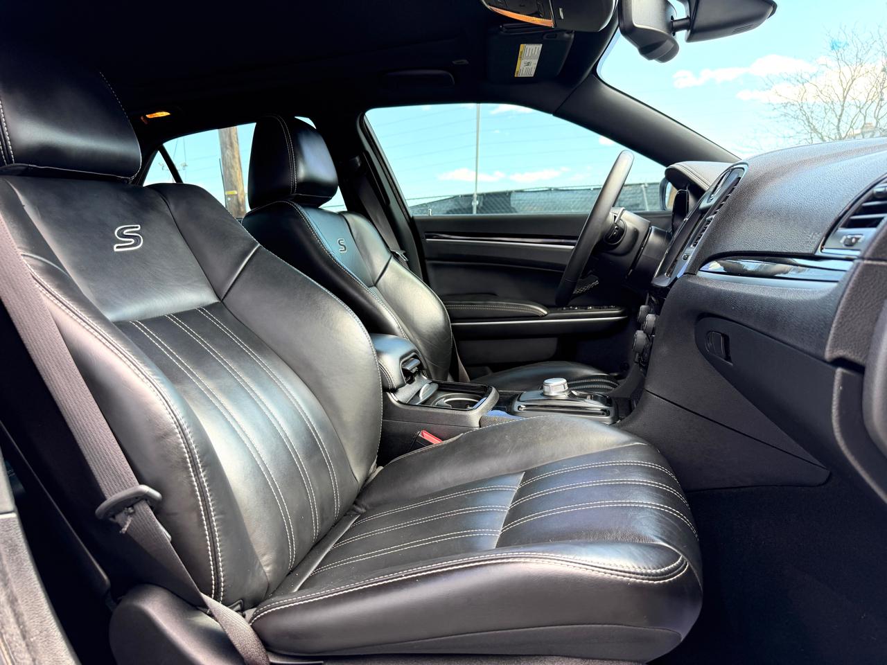 Chrysler 300 300S RWD 2022