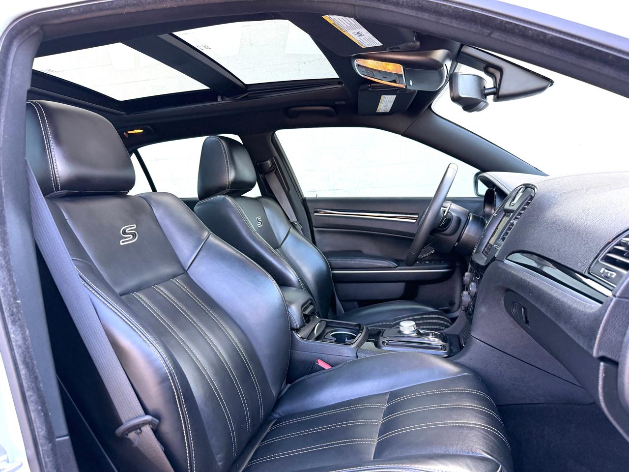 Chrysler 300 300S RWD 2022