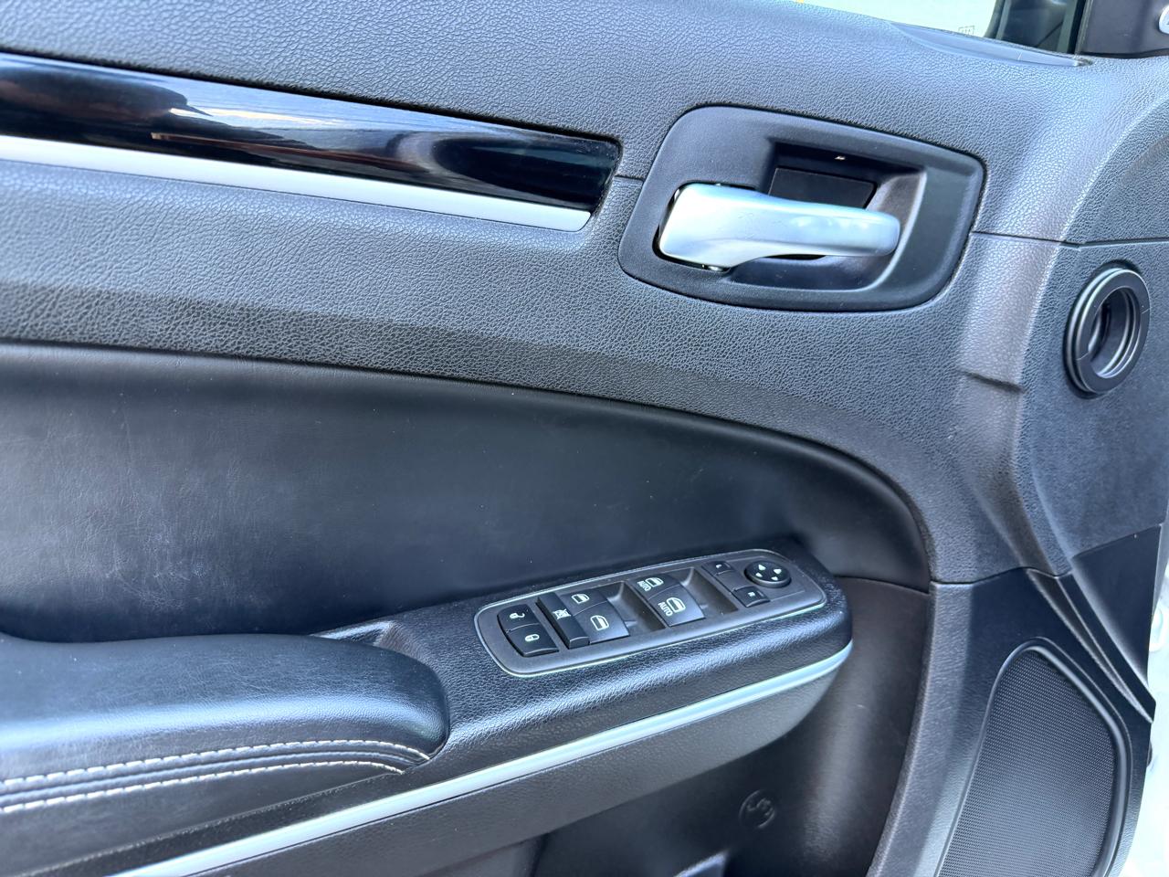 Chrysler 300 300S RWD 2022
