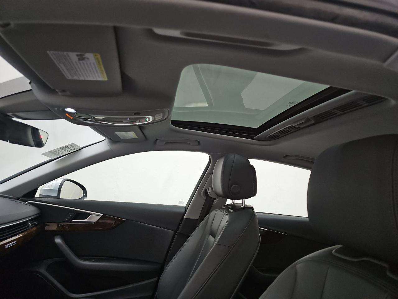 Audi A4 Premium 45 TFSI quattro 2019