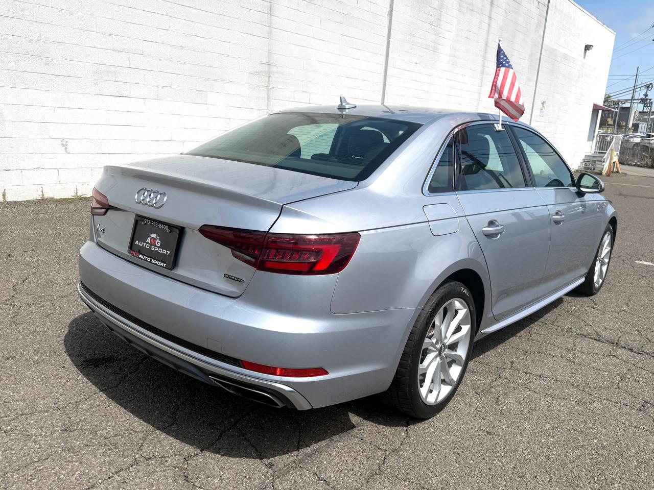 Audi A4 Premium 45 TFSI quattro 2019