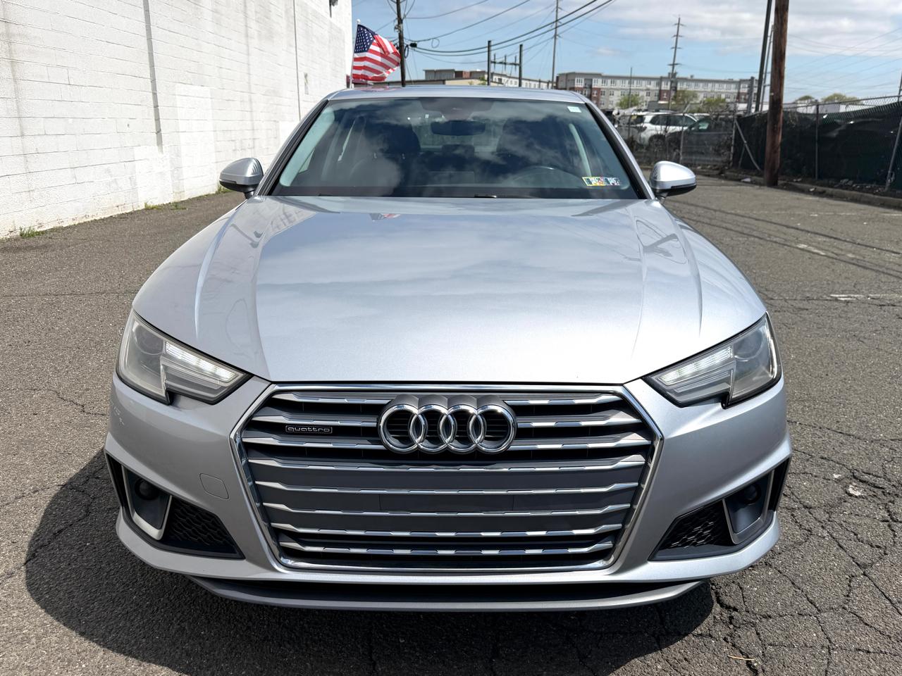 Audi A4 Premium 45 TFSI quattro 2019