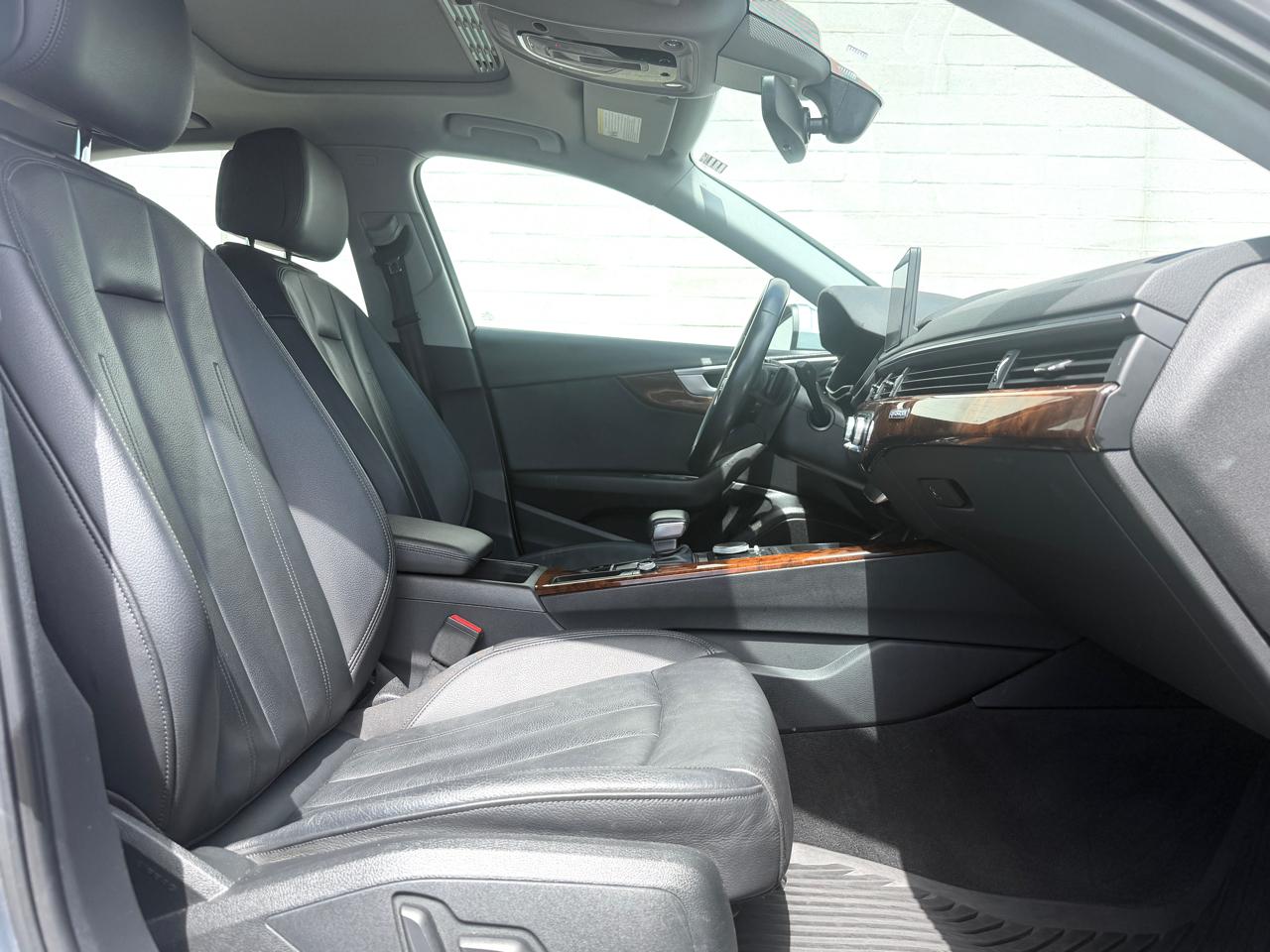 Audi A4 Premium 45 TFSI quattro 2019