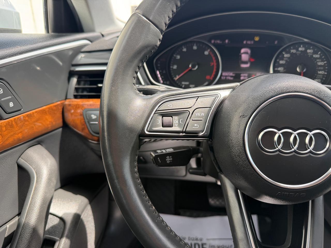 Audi A4 Premium 45 TFSI quattro 2019