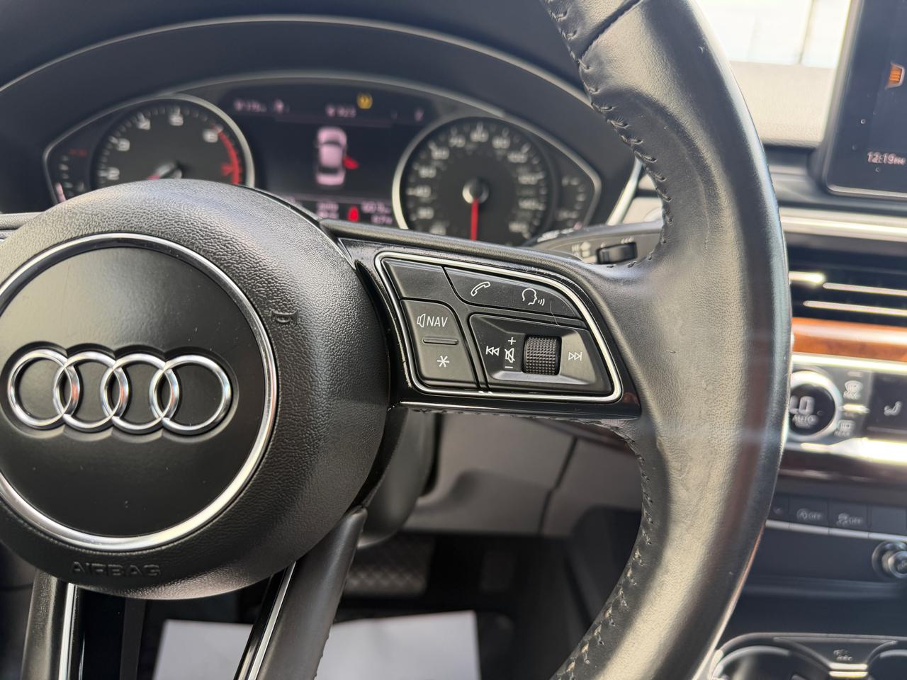 Audi A4 Premium 45 TFSI quattro 2019