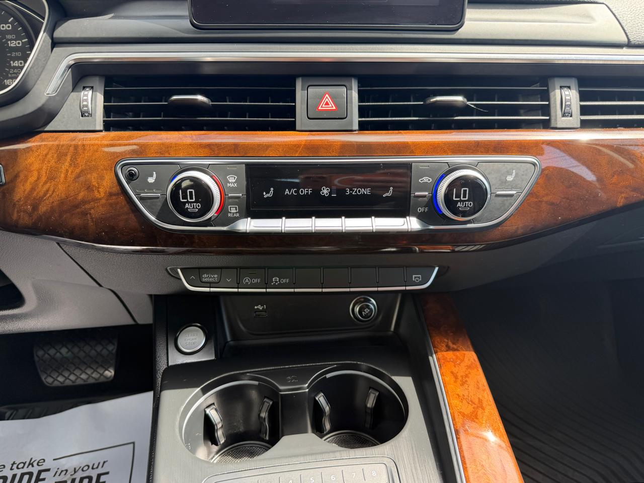 Audi A4 Premium 45 TFSI quattro 2019