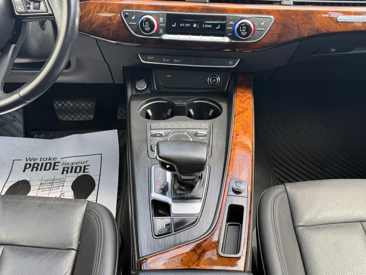 Audi A4 Premium 45 TFSI quattro 2019