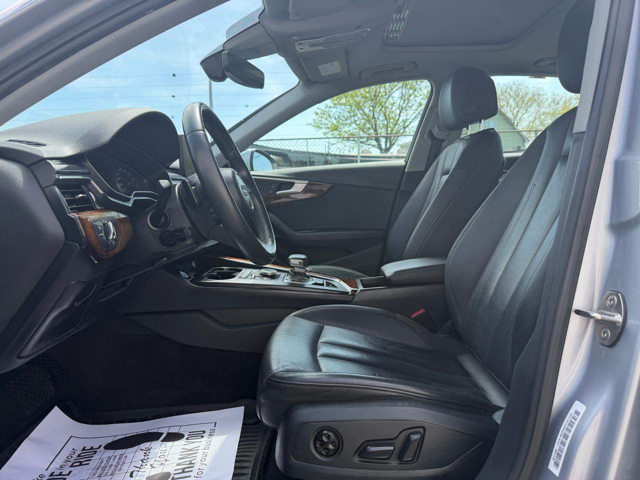 Audi A4 Premium 45 TFSI quattro 2019
