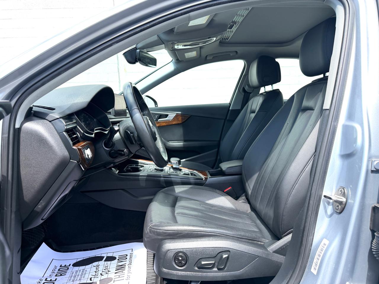 Audi A4 Premium 45 TFSI quattro 2019