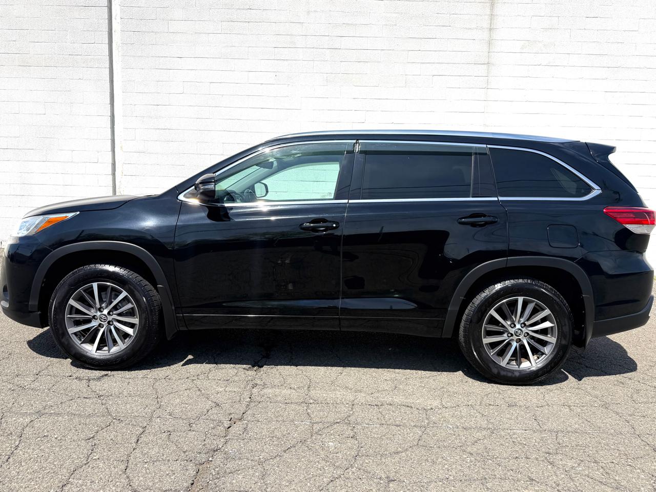 Toyota Highlander XLE V6 AWD (Natl) 2017