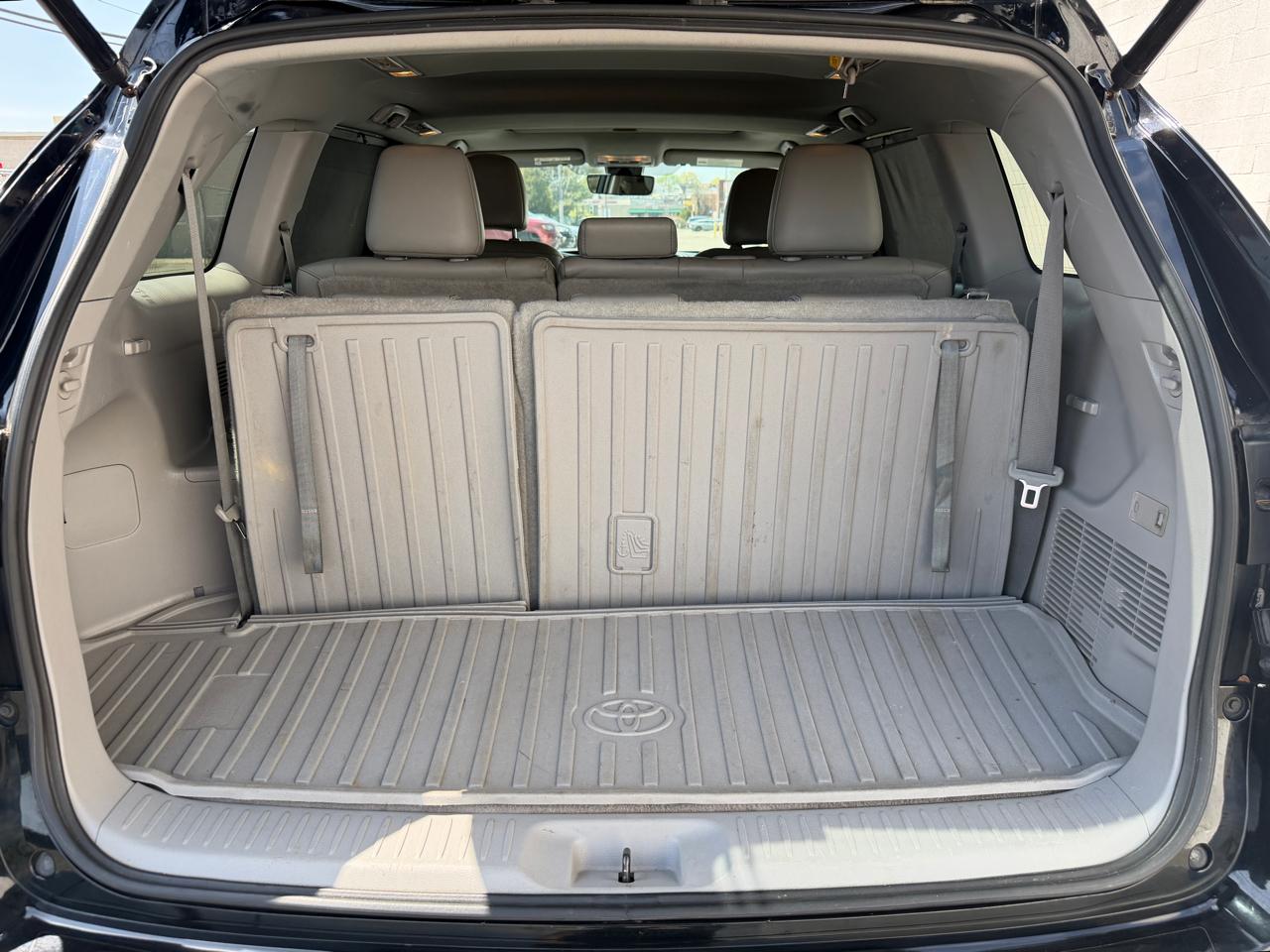 Toyota Highlander XLE V6 AWD (Natl) 2017