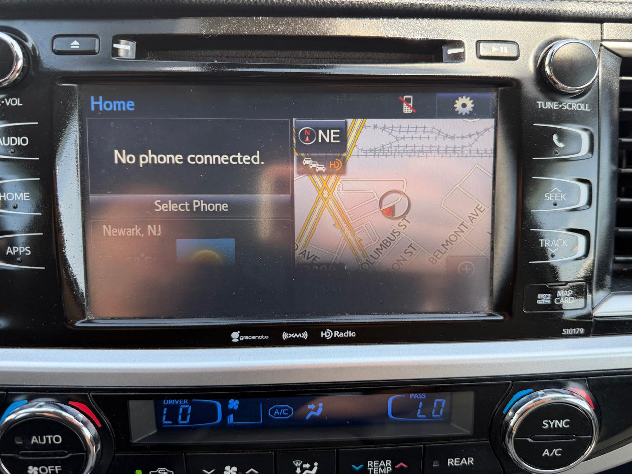 Toyota Highlander XLE V6 AWD (Natl) 2017