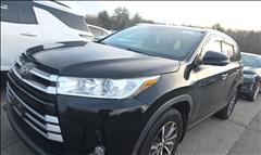 2017 Toyota Highlander 