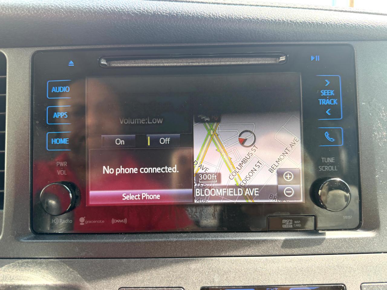 Toyota Sienna Limited Premium AWD 7-Passenger (Natl) 2017