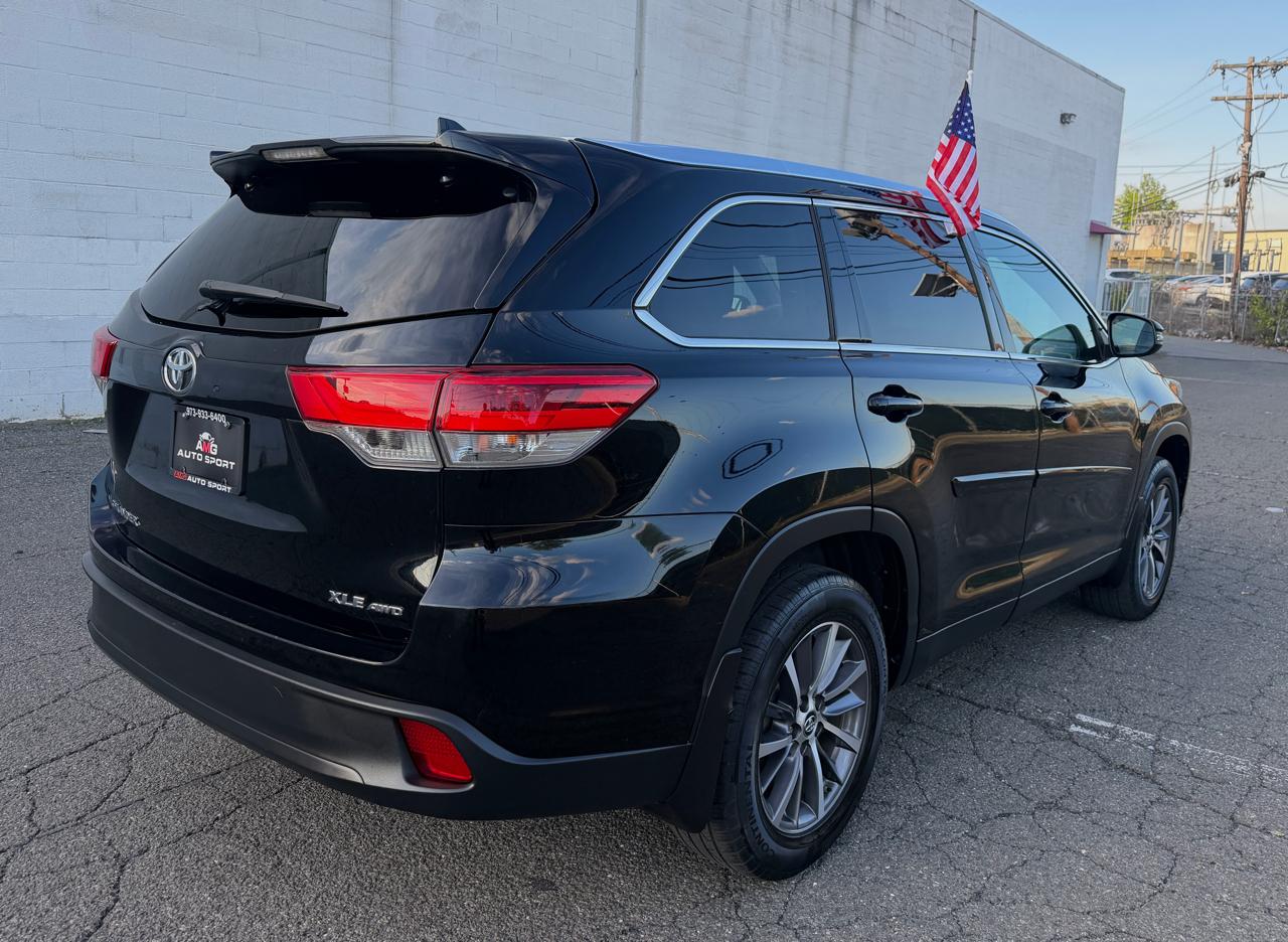 Toyota Highlander XLE V6 AWD (Natl) 2019