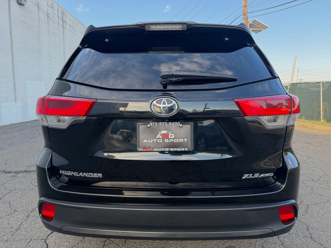 Toyota Highlander XLE V6 AWD (Natl) 2019