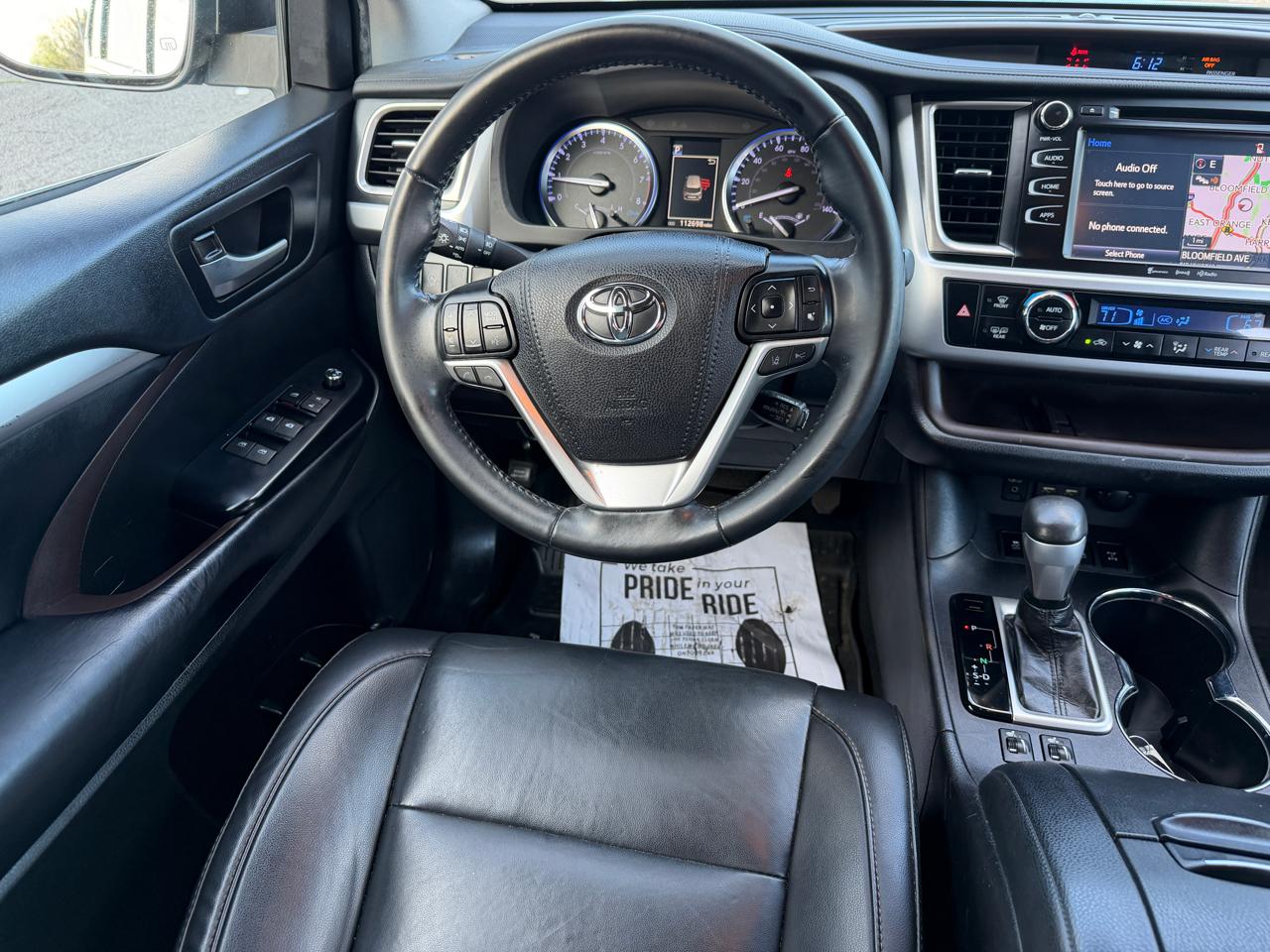 Toyota Highlander XLE V6 AWD (Natl) 2019