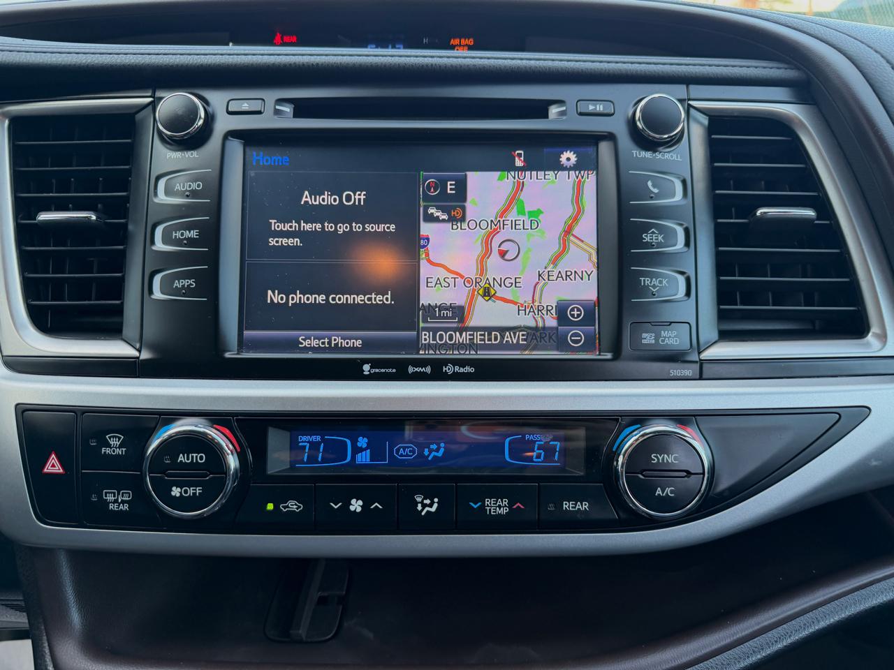 Toyota Highlander XLE V6 AWD (Natl) 2019