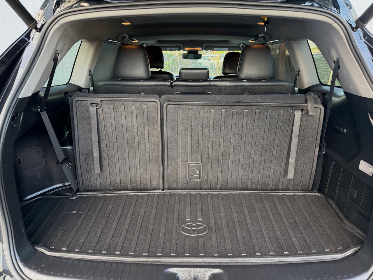 Toyota Highlander XLE V6 AWD (Natl) 2019