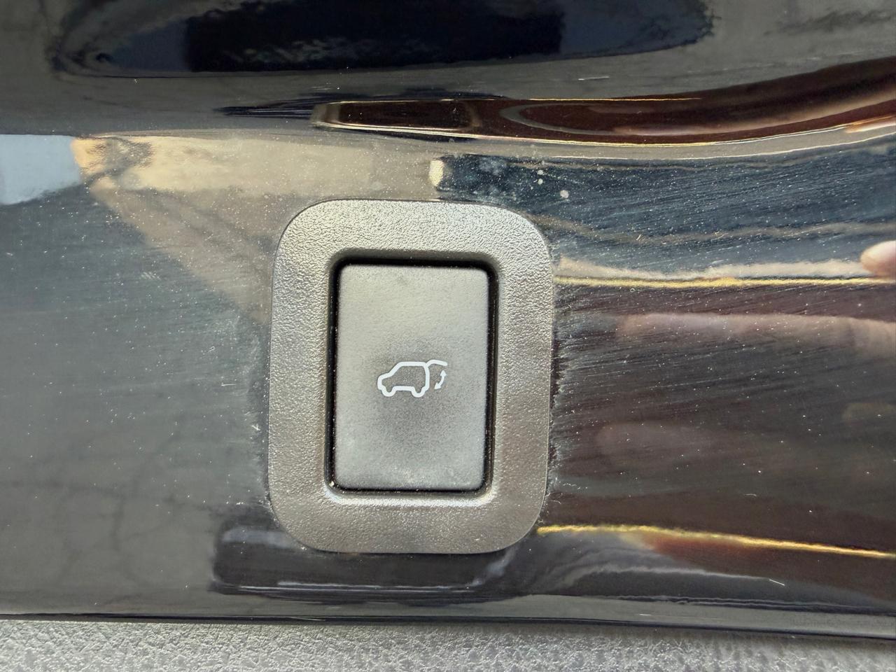 Toyota Highlander XLE V6 AWD (Natl) 2019