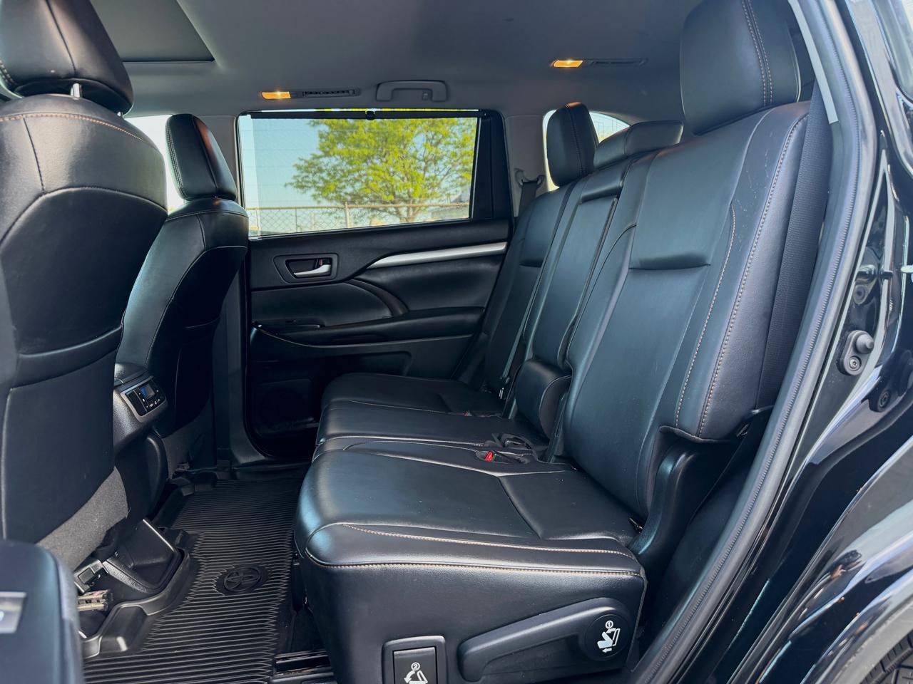 Toyota Highlander XLE V6 AWD (Natl) 2019