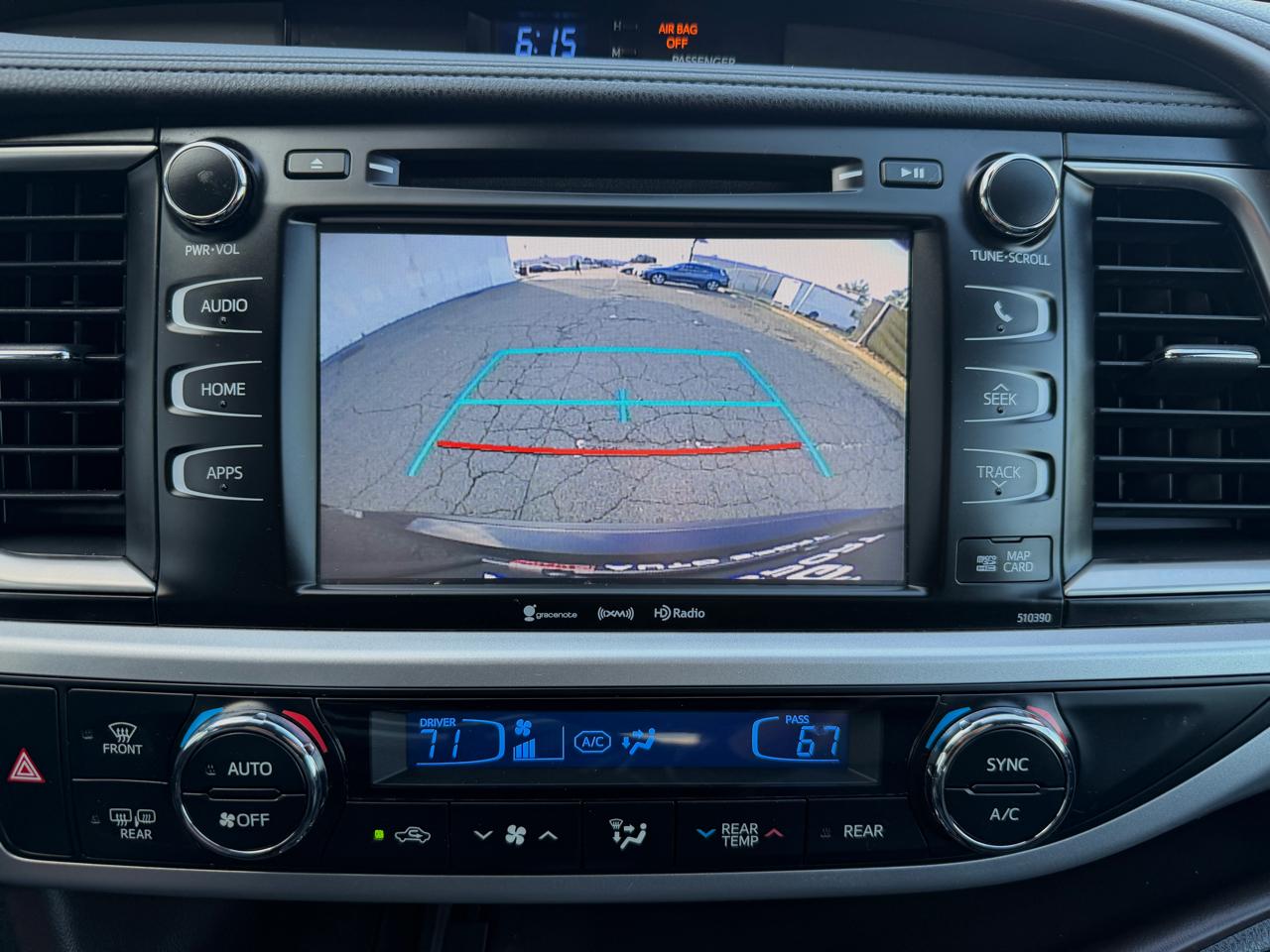 Toyota Highlander XLE V6 AWD (Natl) 2019