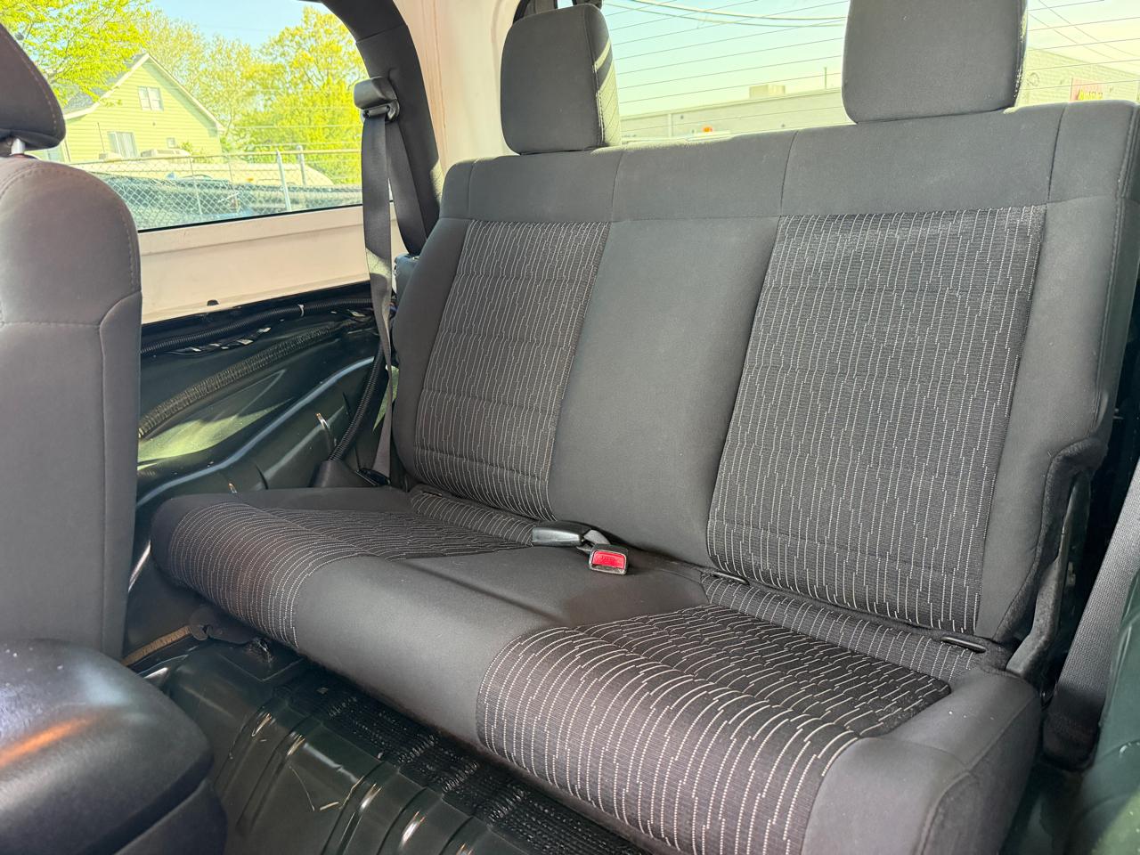 Jeep Wrangler 4WD 2dr Sahara 2012