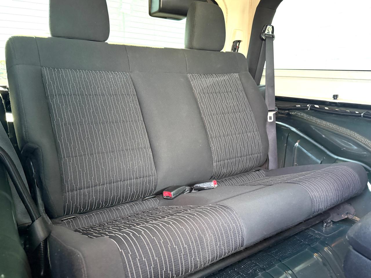 Jeep Wrangler 4WD 2dr Sahara 2012