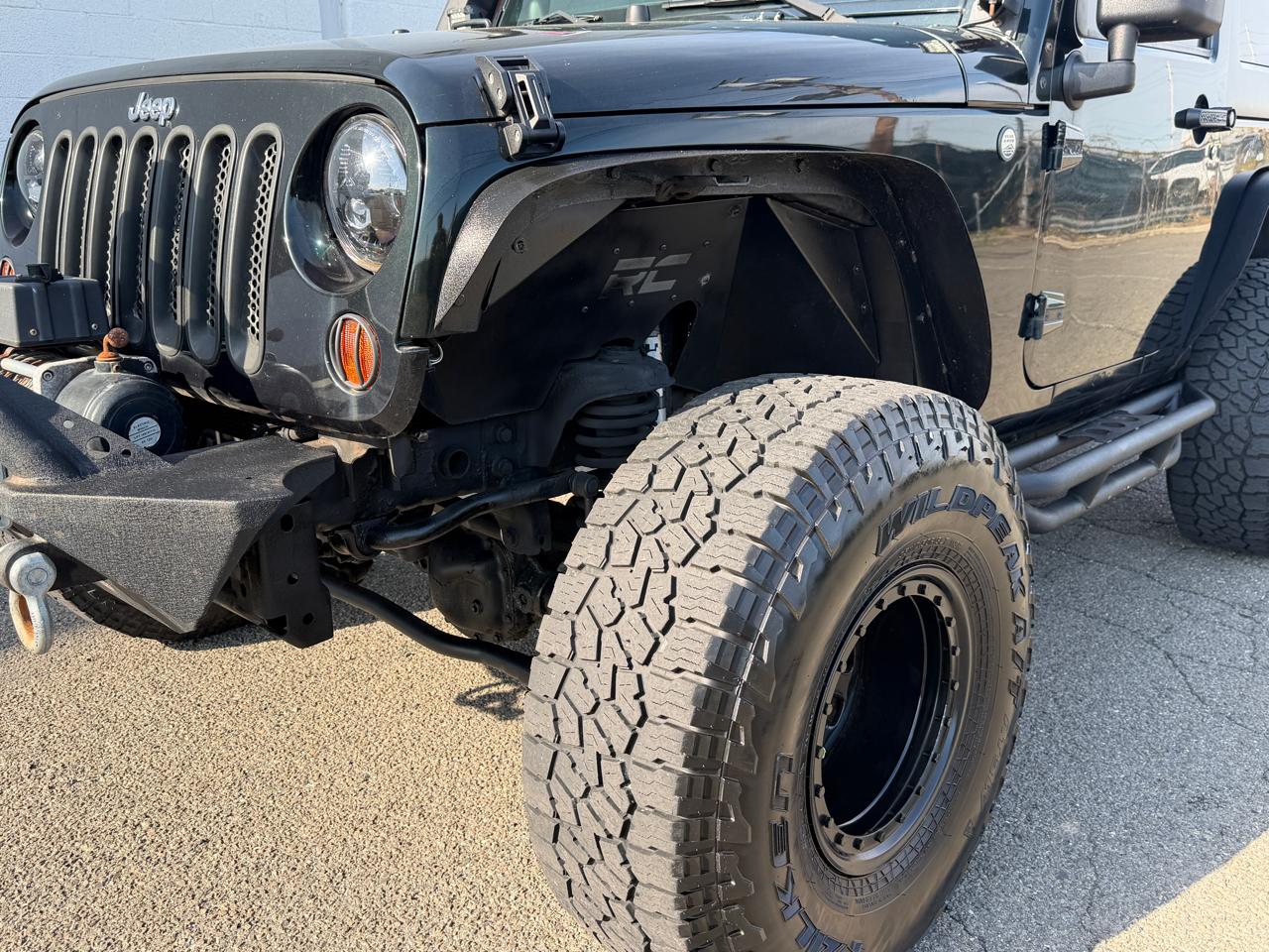 Jeep Wrangler 4WD 2dr Sahara 2012