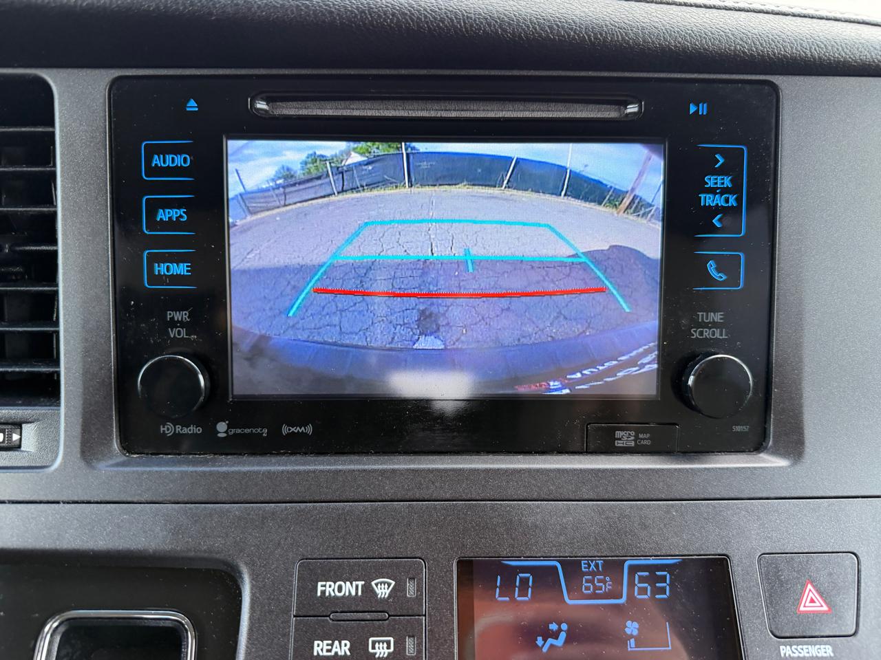 Toyota Sienna Limited Premium AWD 7-Passenger (Natl) 2017