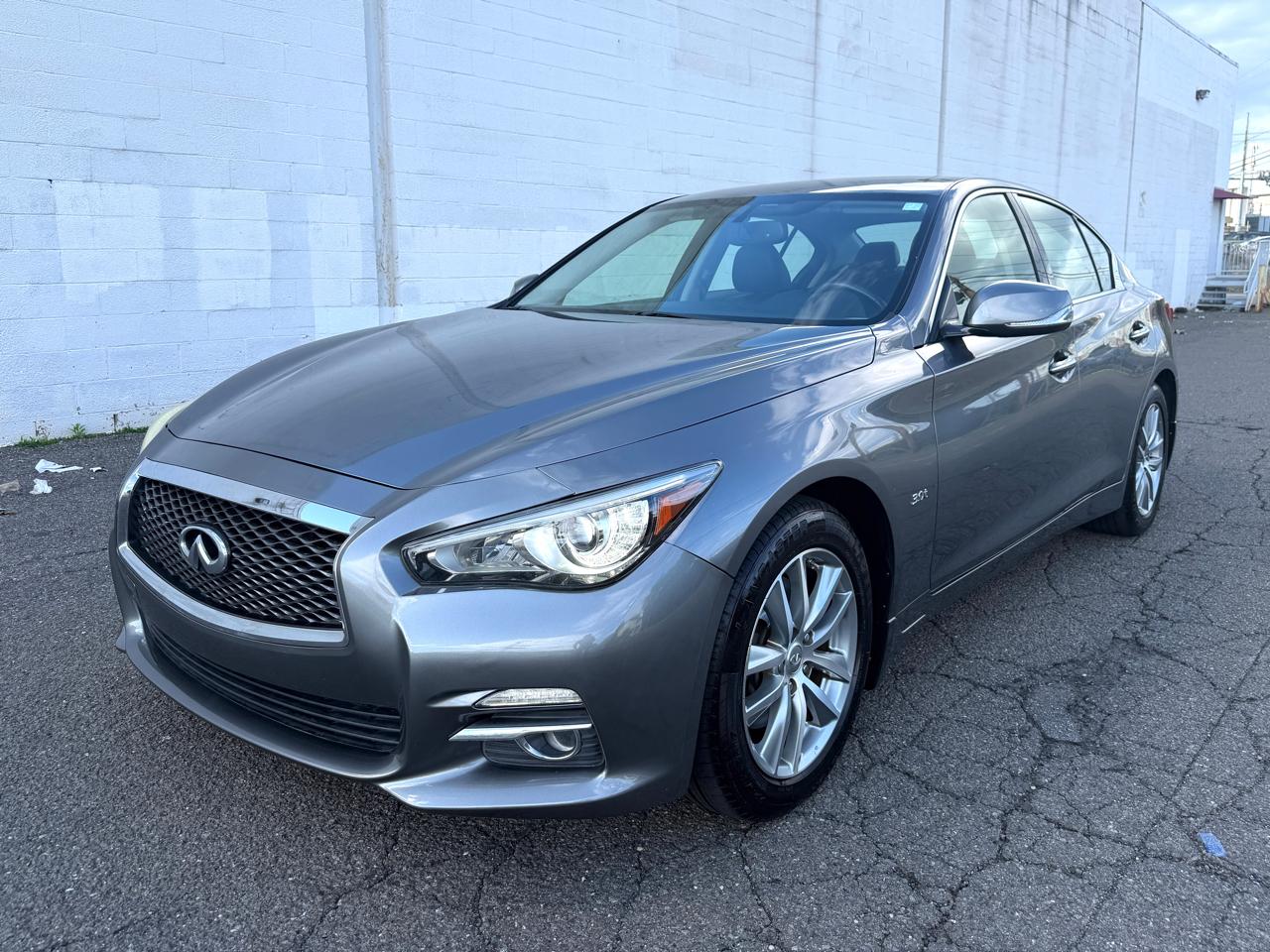 Infiniti Q50 4dr Sdn 3.0t Premium AWD 2016