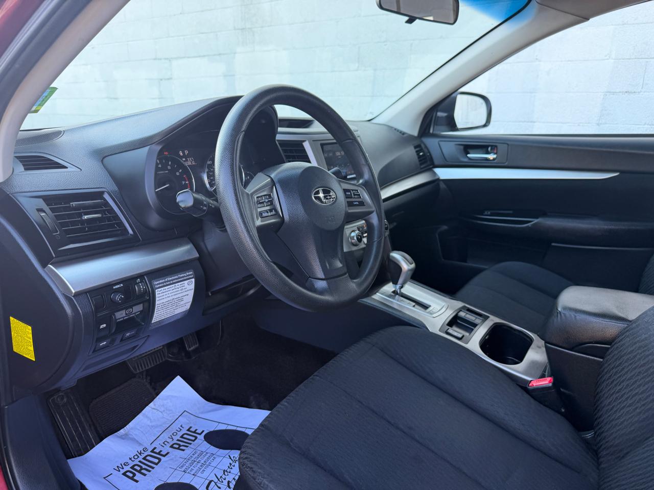 Subaru Legacy 4dr Sdn H4 Auto 2.5i 2012