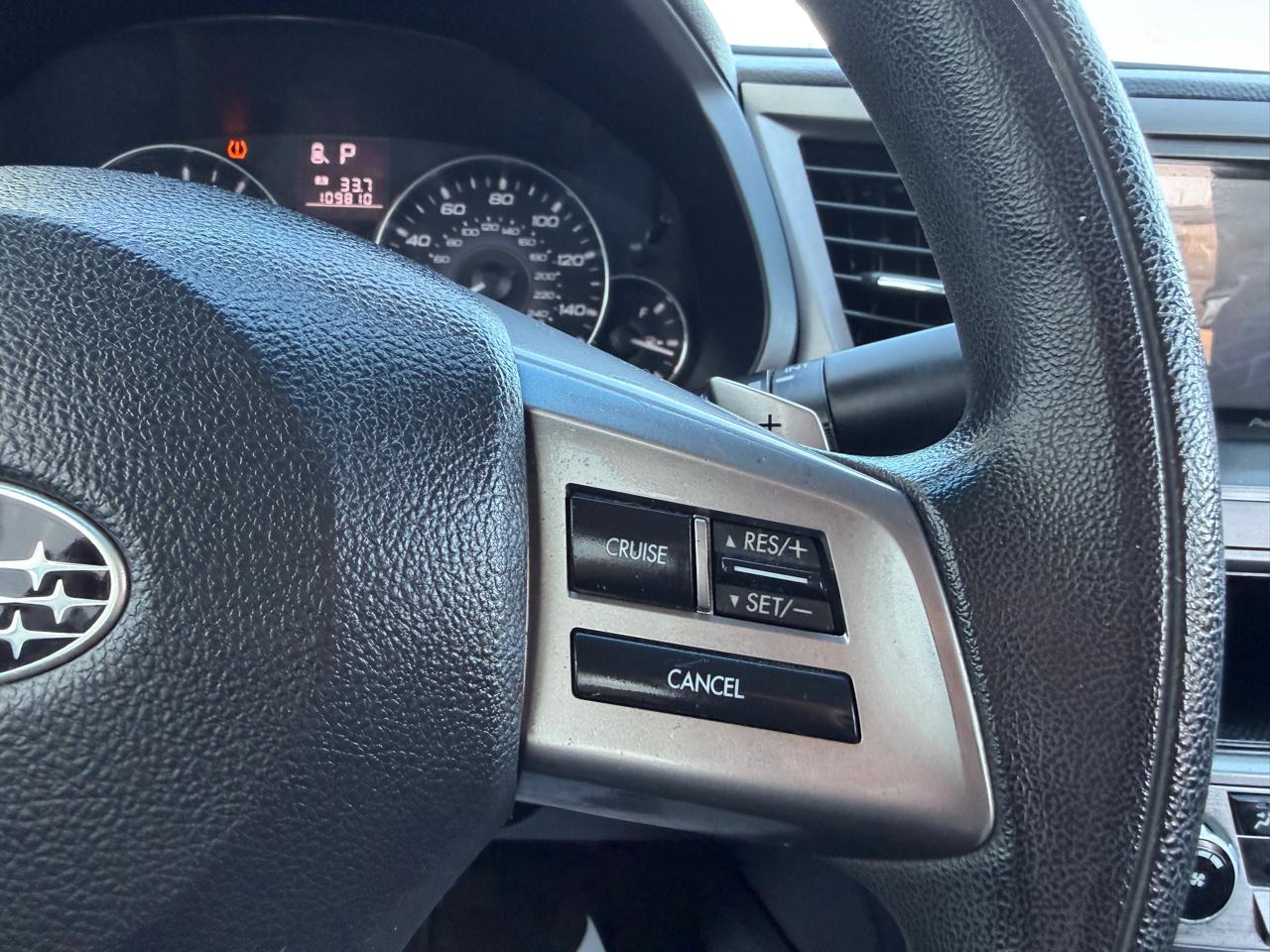 Subaru Legacy 4dr Sdn H4 Auto 2.5i 2012
