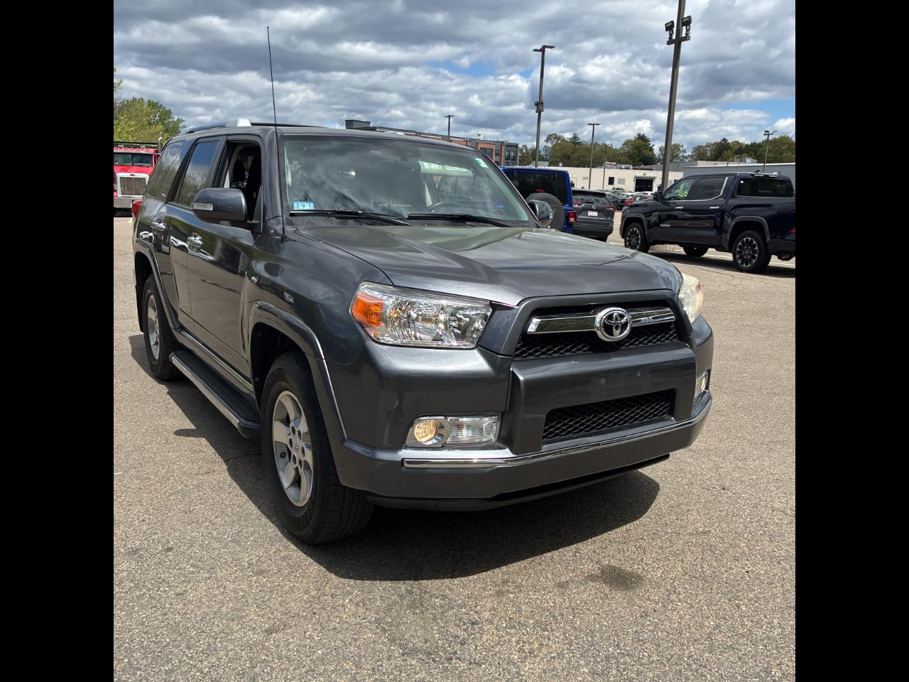 Toyota 4Runner 4WD 4dr V6 Limited (Natl) 2012