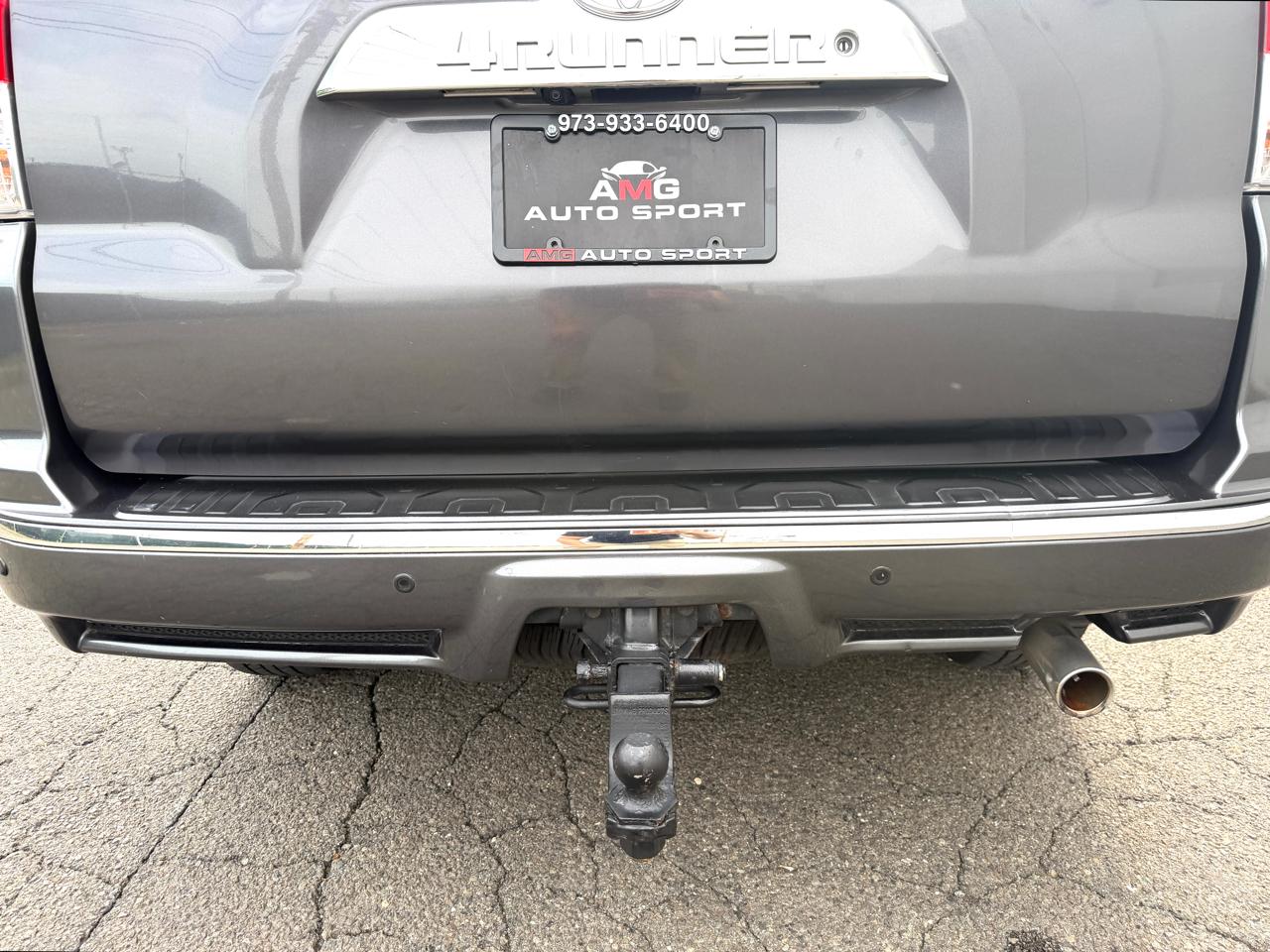 Toyota 4Runner 4dr SR5 V6 Auto 4WD (Natl) 2012