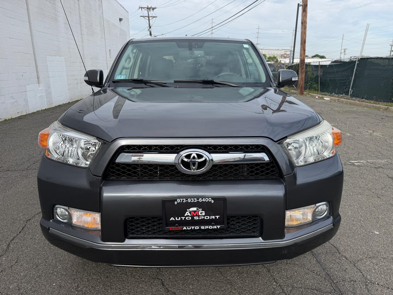 Toyota 4Runner 4dr SR5 V6 Auto 4WD (Natl) 2012