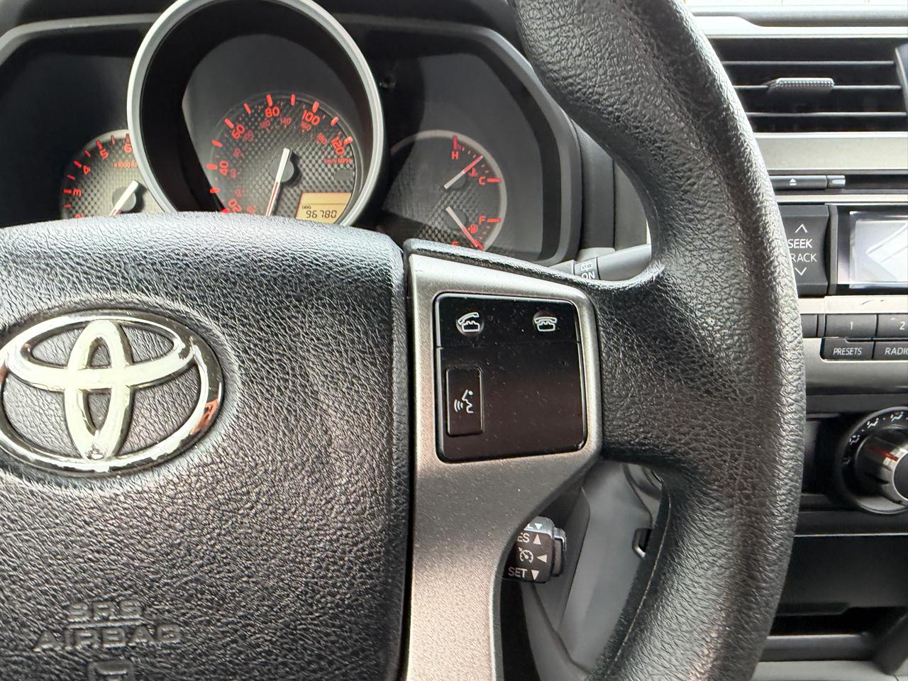 Toyota 4Runner 4dr SR5 V6 Auto 4WD (Natl) 2012