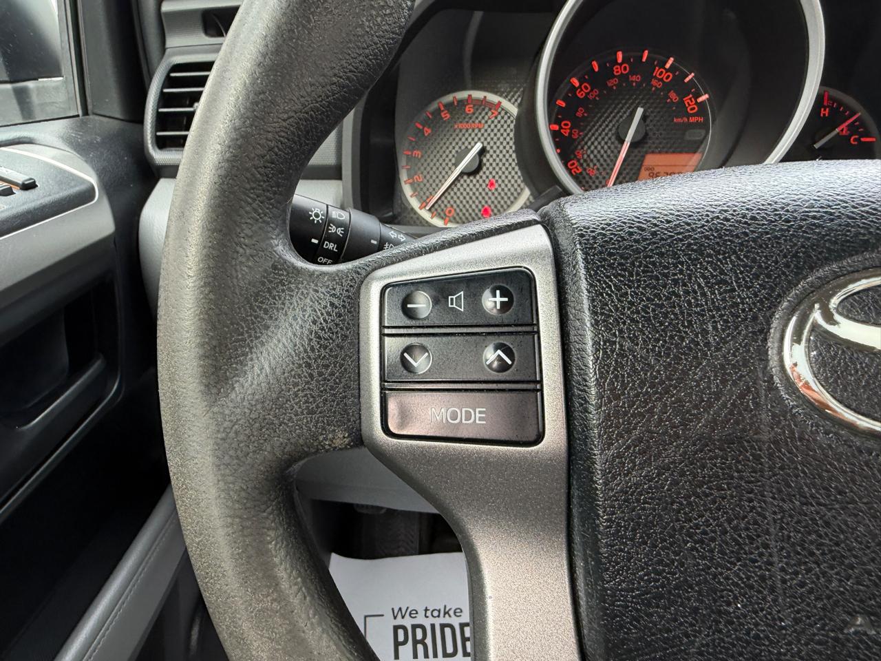 Toyota 4Runner 4dr SR5 V6 Auto 4WD (Natl) 2012
