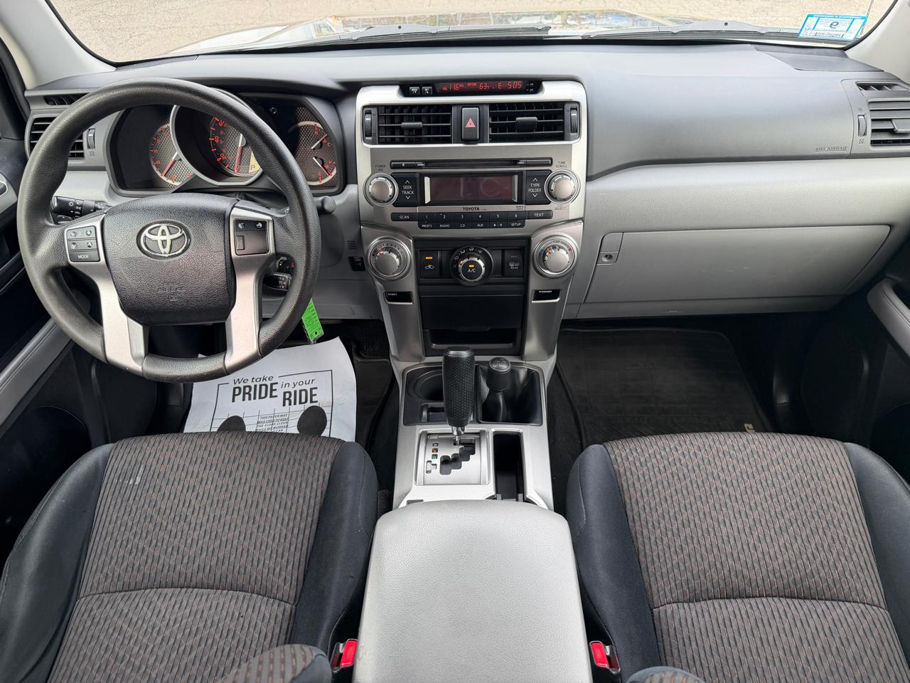 Toyota 4Runner 4dr SR5 V6 Auto 4WD (Natl) 2012