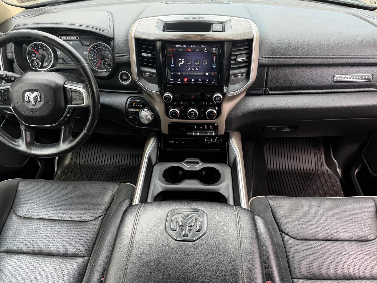 RAM 1500 Laramie 4x4 Crew Cab 5'7" Box 2019