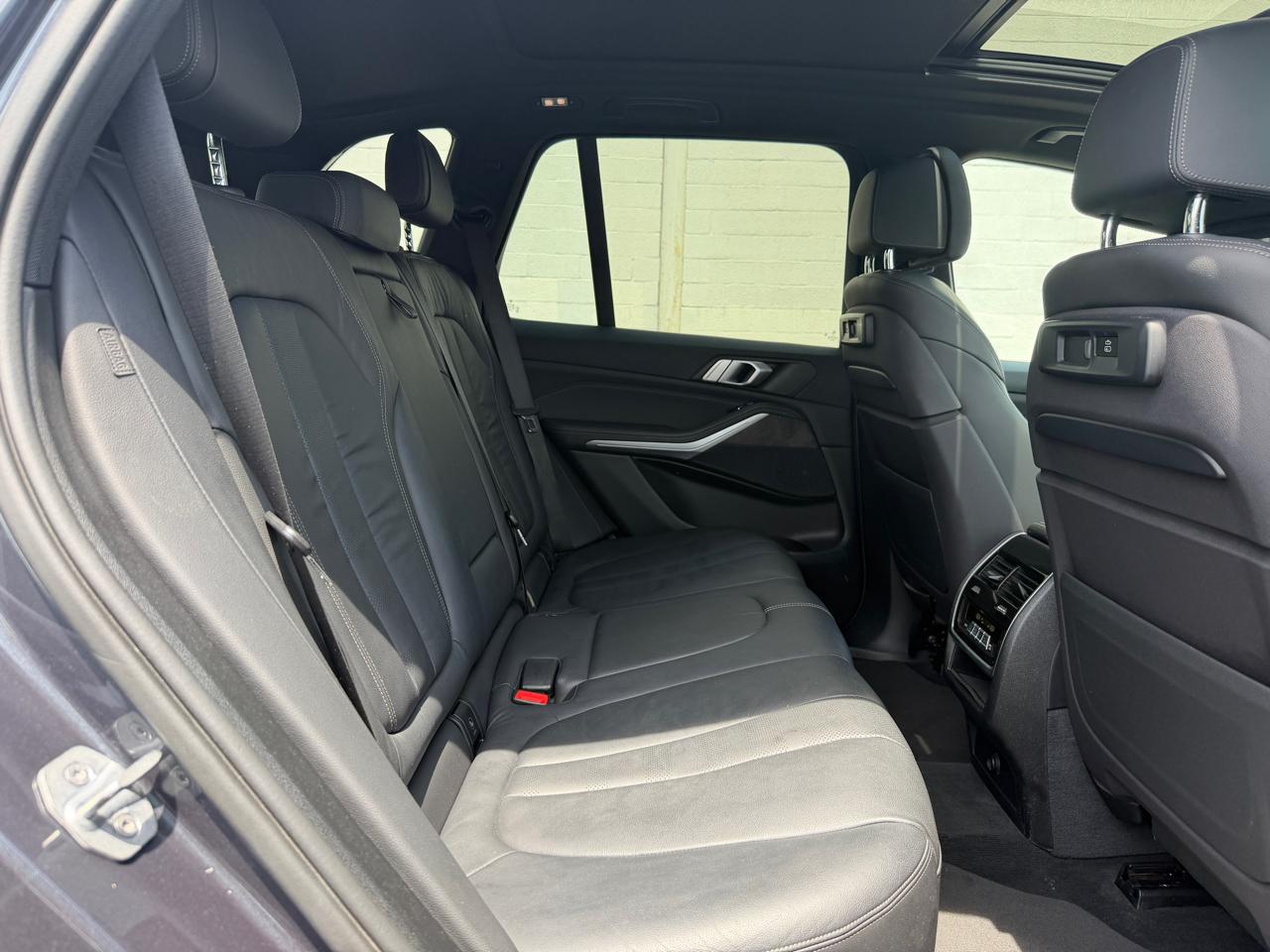 BMW X5 xDrive40i Sports Activity Vehicle 2019