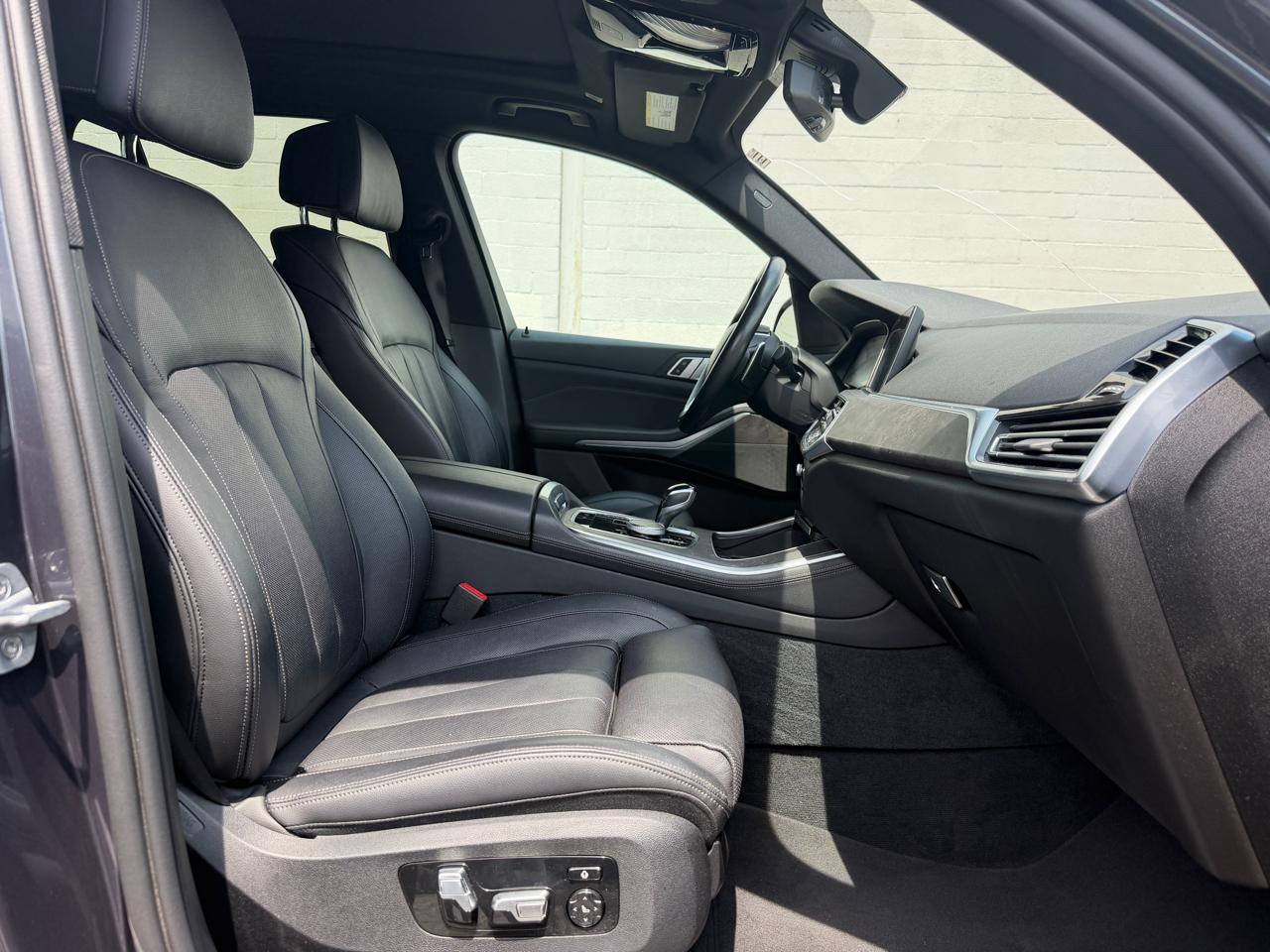 BMW X5 xDrive40i Sports Activity Vehicle 2019