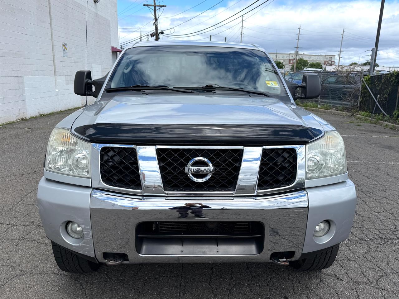 Nissan Titan LE King Cab 4WD 2004