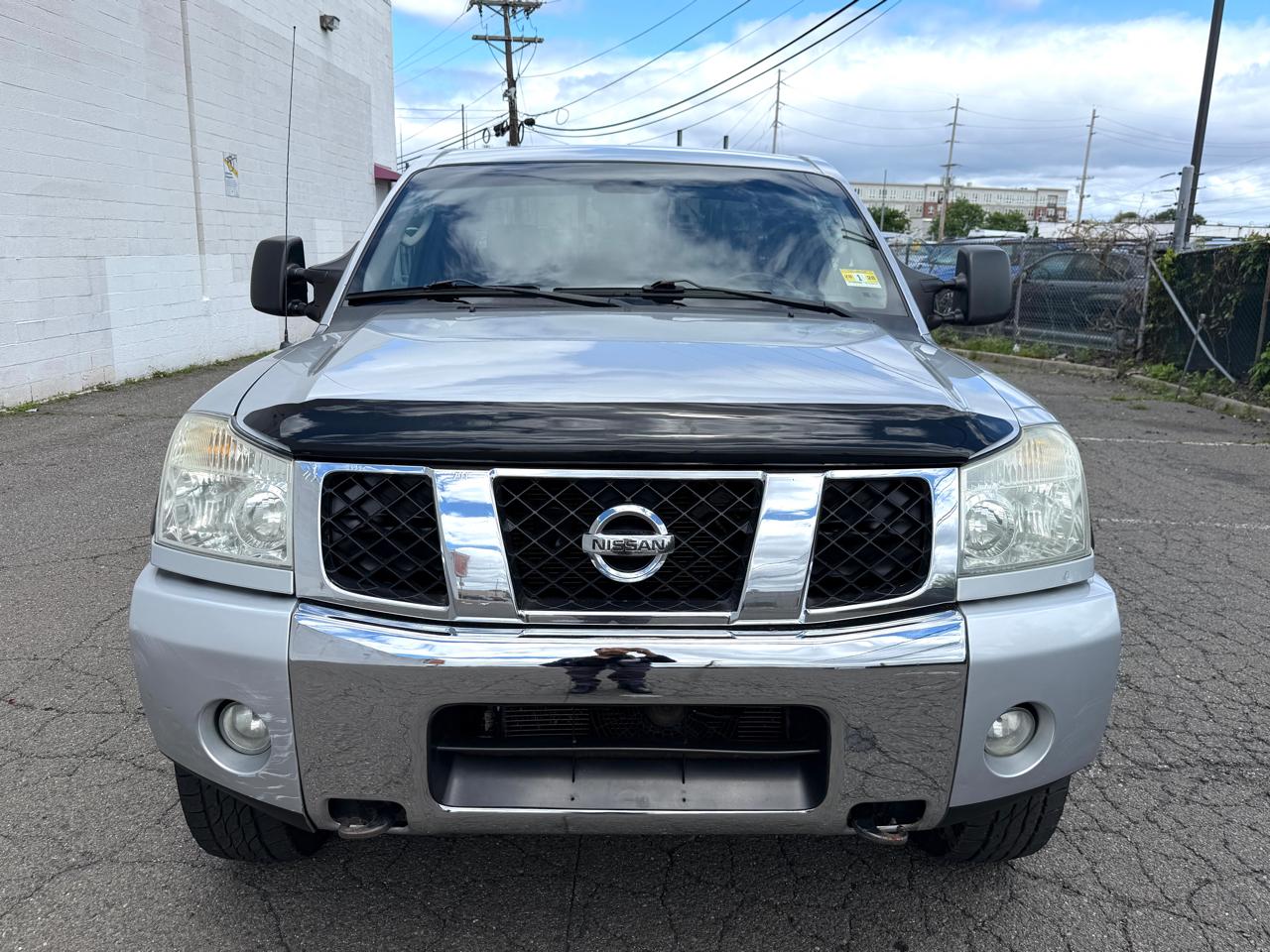 Nissan Titan LE King Cab 4WD 2004
