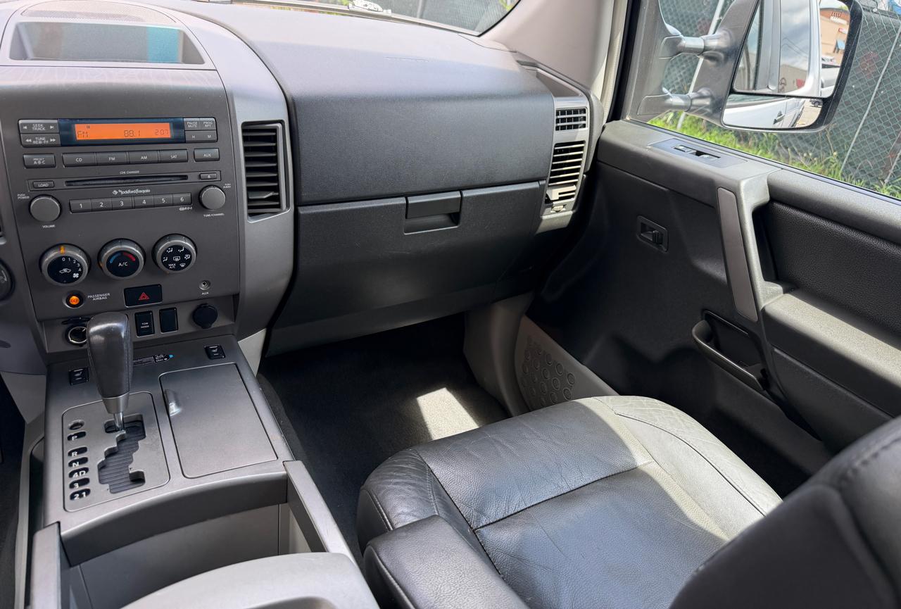 Nissan Titan LE King Cab 4WD 2004